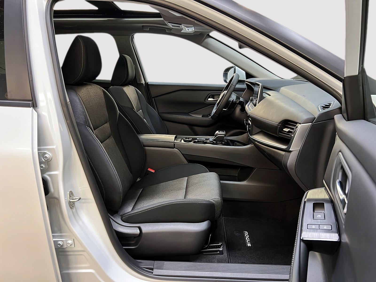 Nissan Rogue 2024 - Image #8