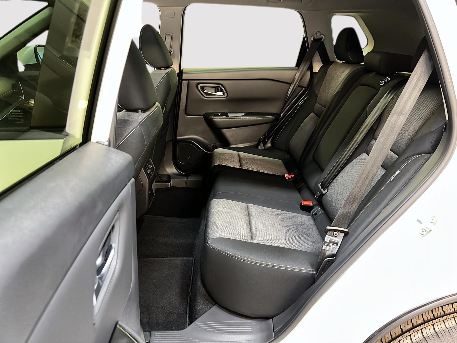 Nissan Rogue SV TOIT PANO 4RM 2024 - image #10
