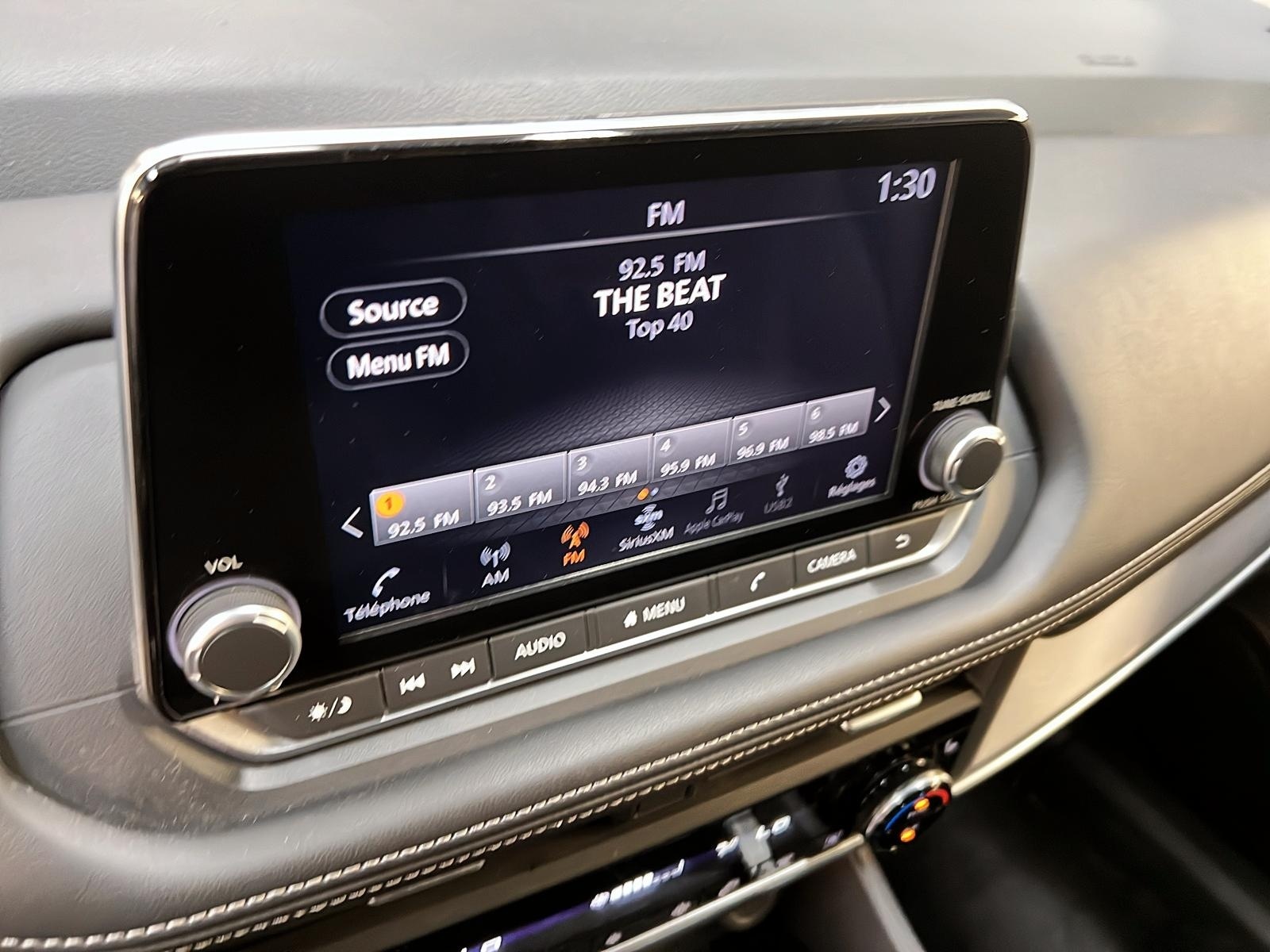 Nissan Rogue SV TOIT PANO 4RM 2024 - image #17