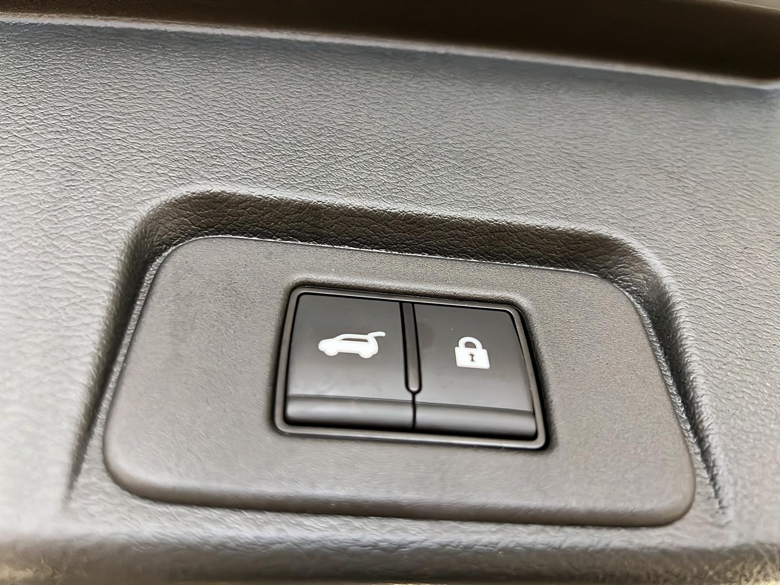 Nissan Rogue SV TOIT PANO 4RM 2024 - image #14