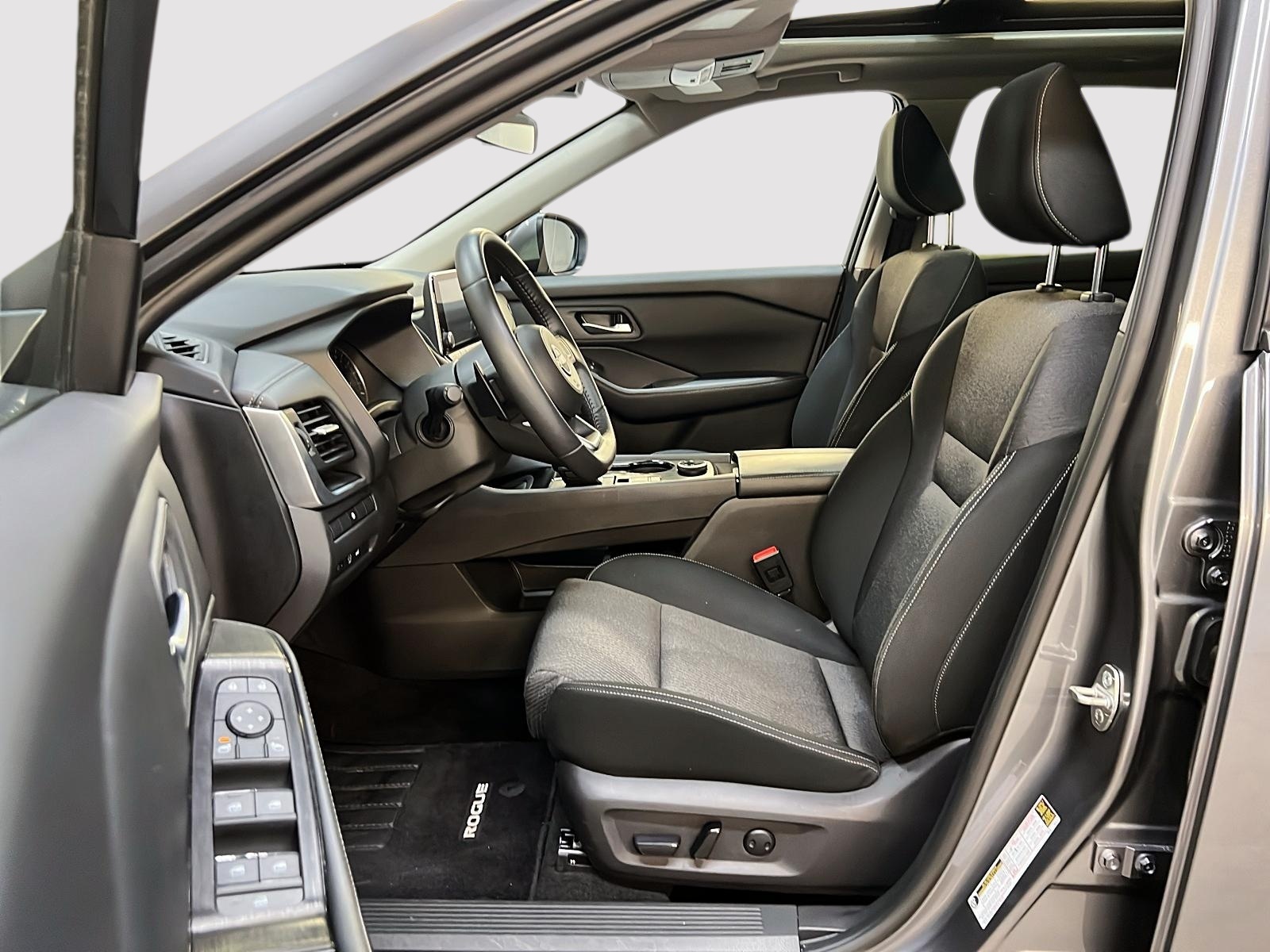Nissan Rogue 2024 - Image #7