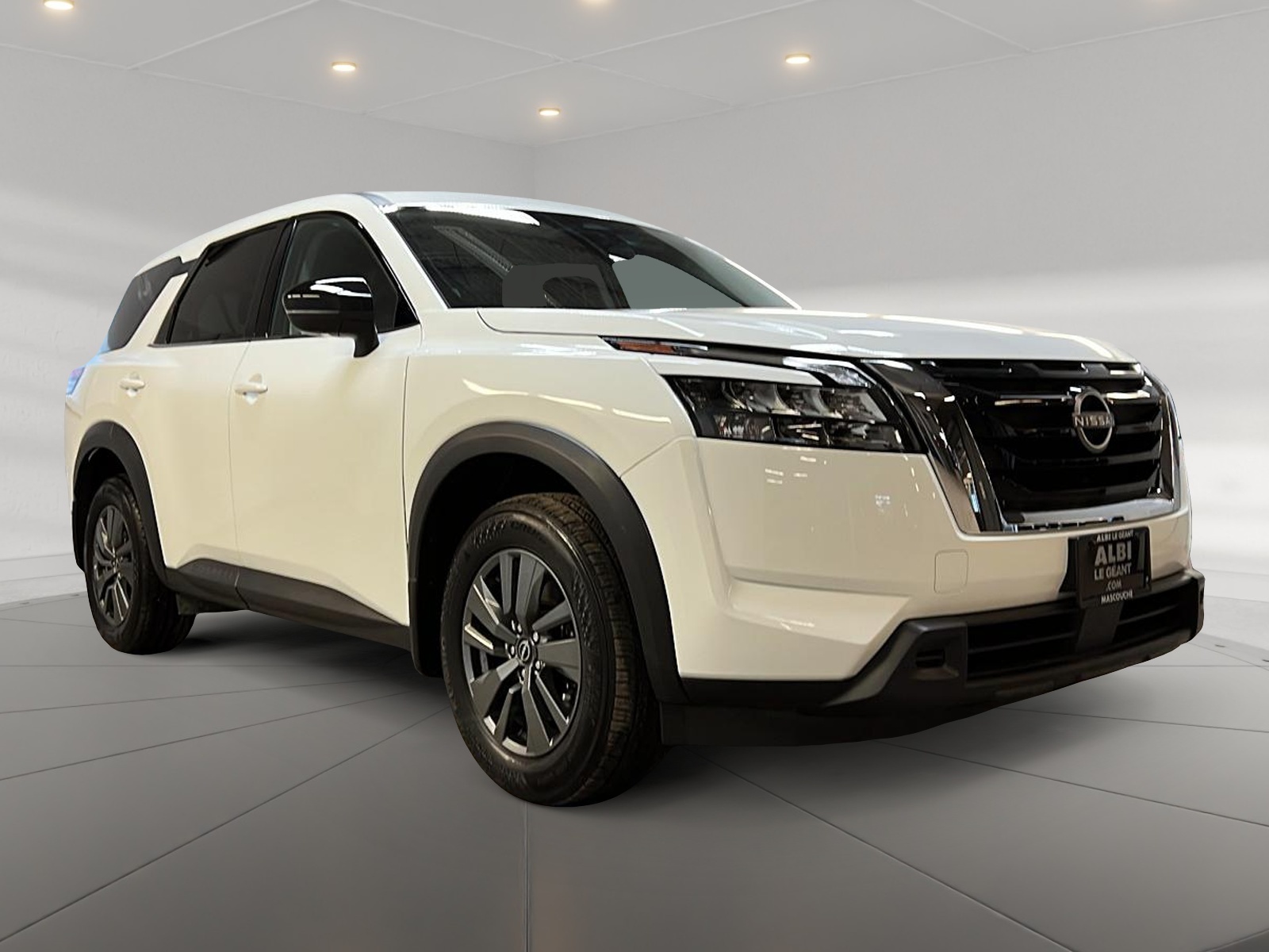 Nissan Pathfinder S 4RM 2024 - image #3