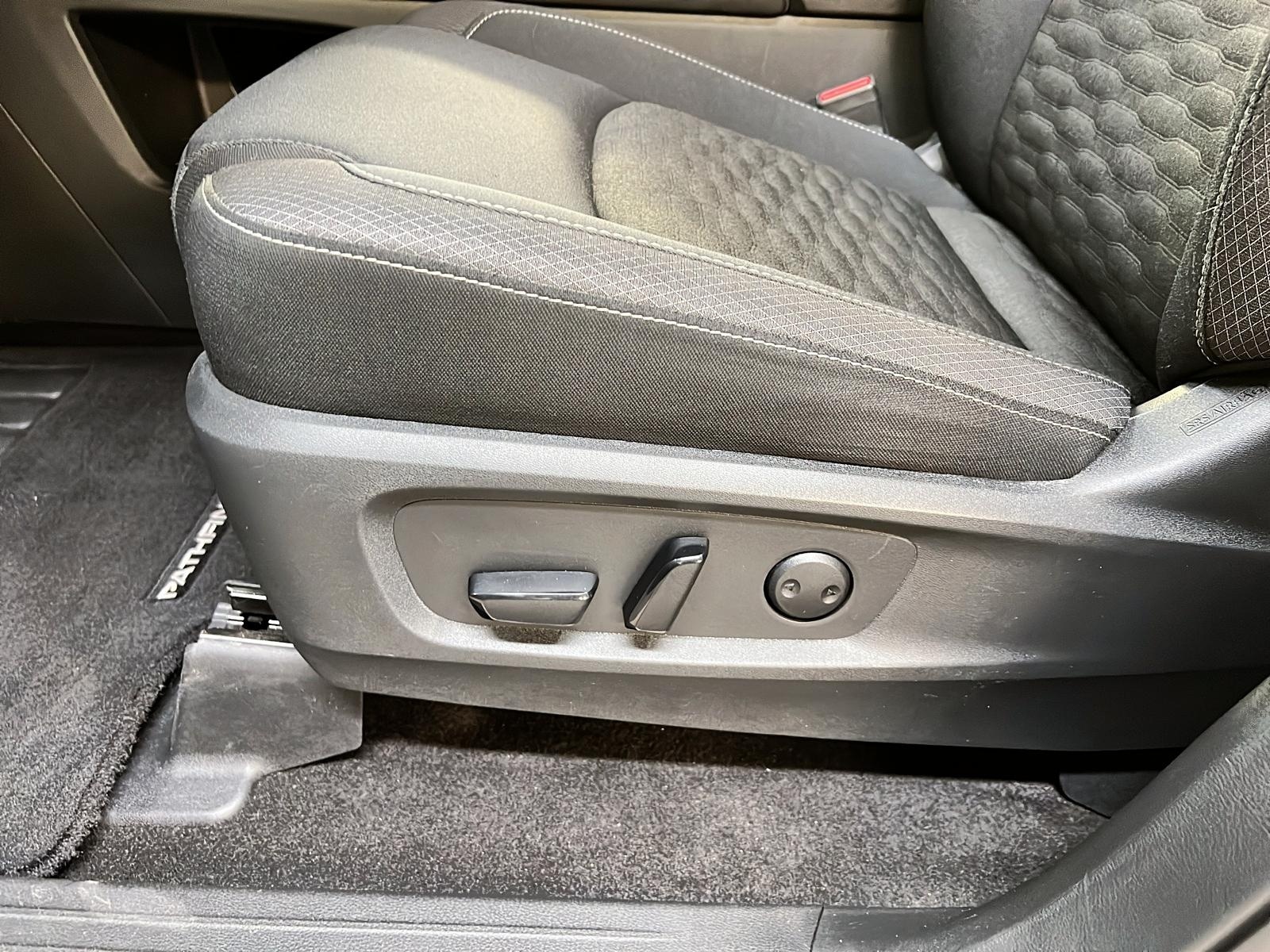 Nissan Pathfinder S 4RM 2024 - image #24