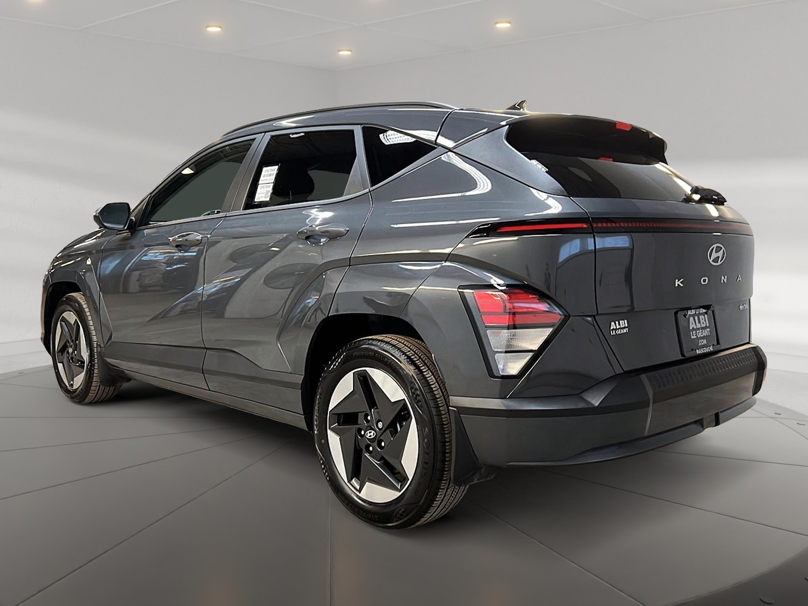 Hyundai Kona EV PREFERRED NAV 2024 - image #6