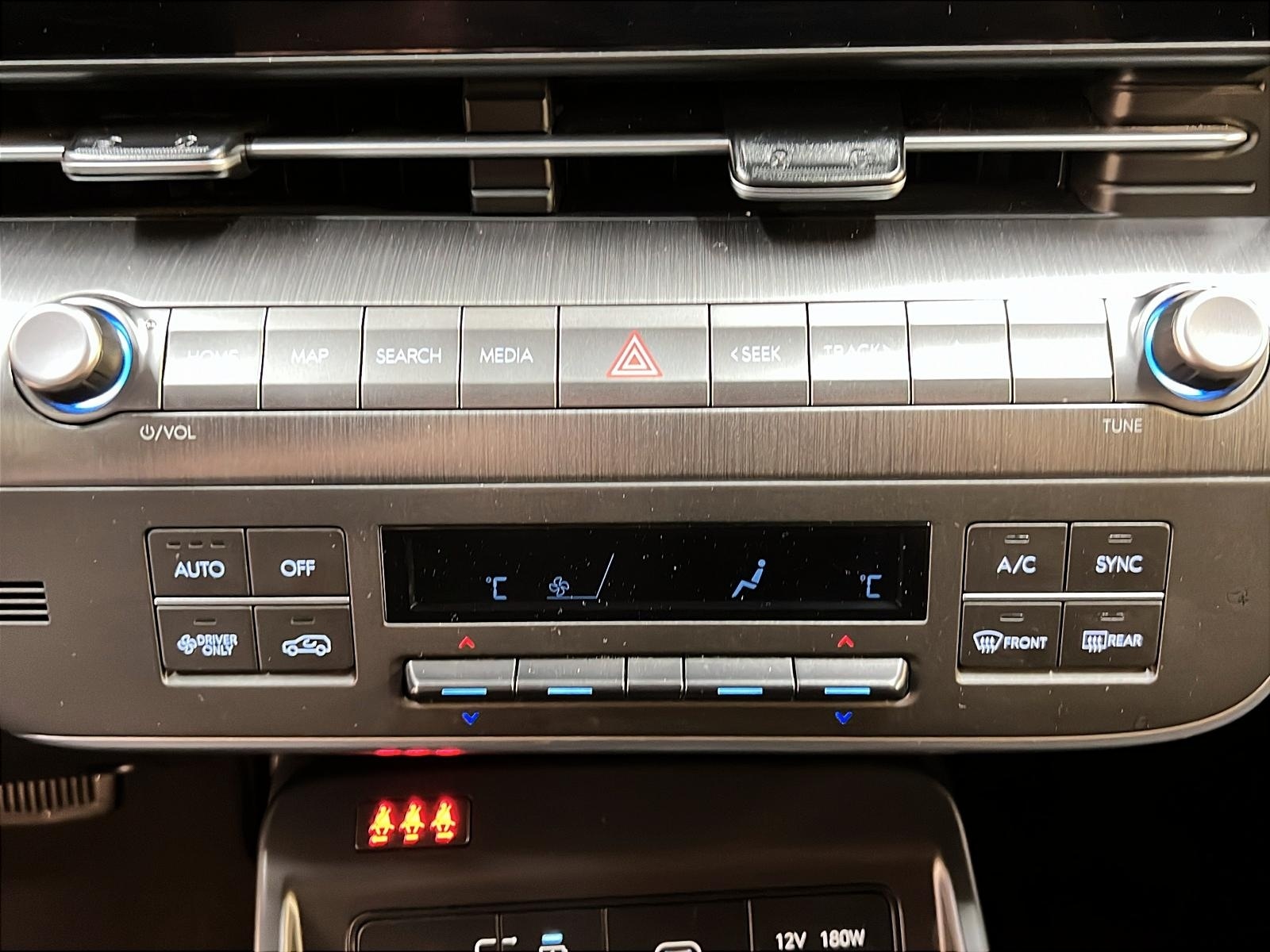 Hyundai Kona EV PREFERRED NAV 2024 - image #14