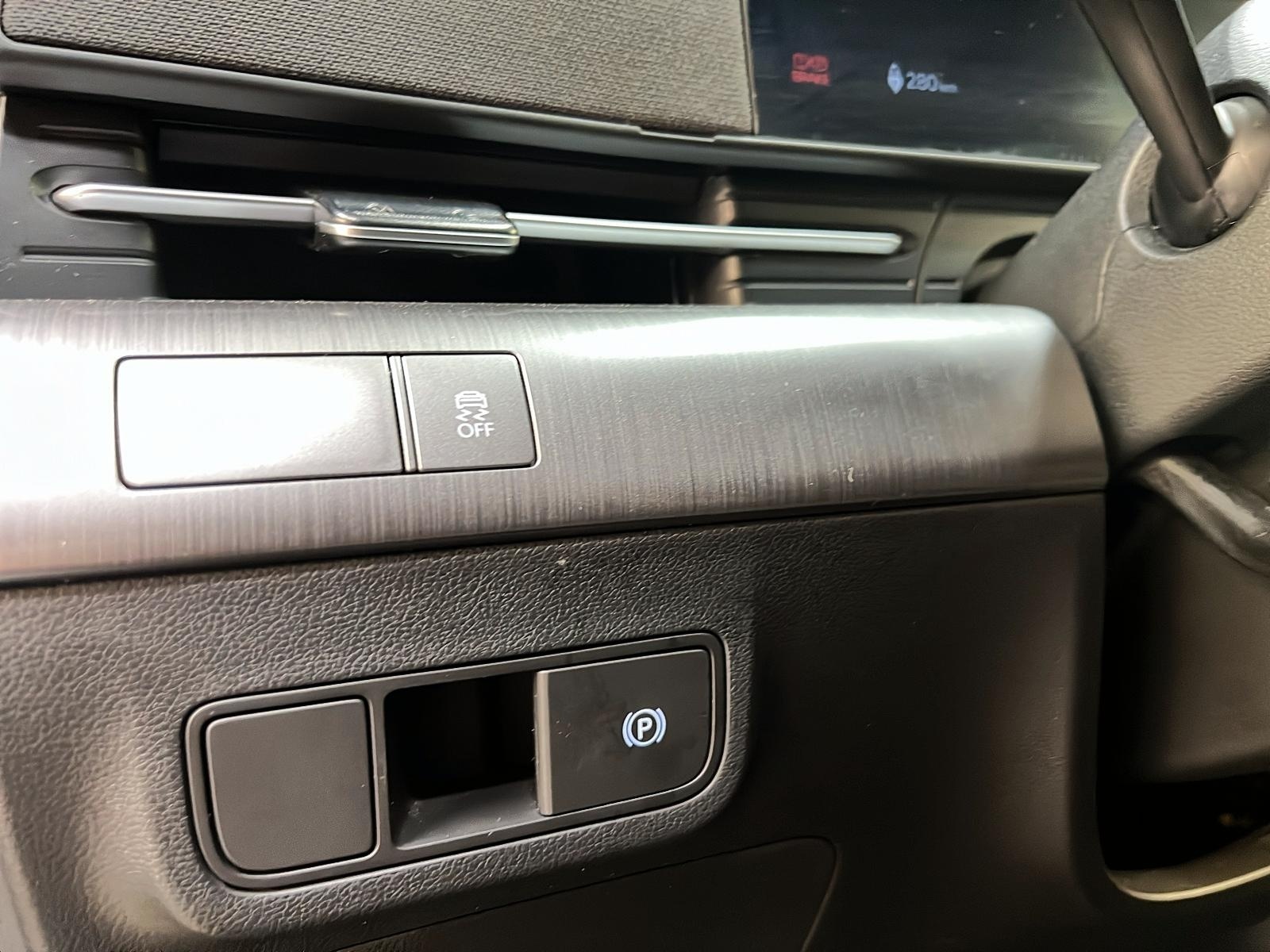 Hyundai Kona EV PREFERRED NAV 2024 - image #21