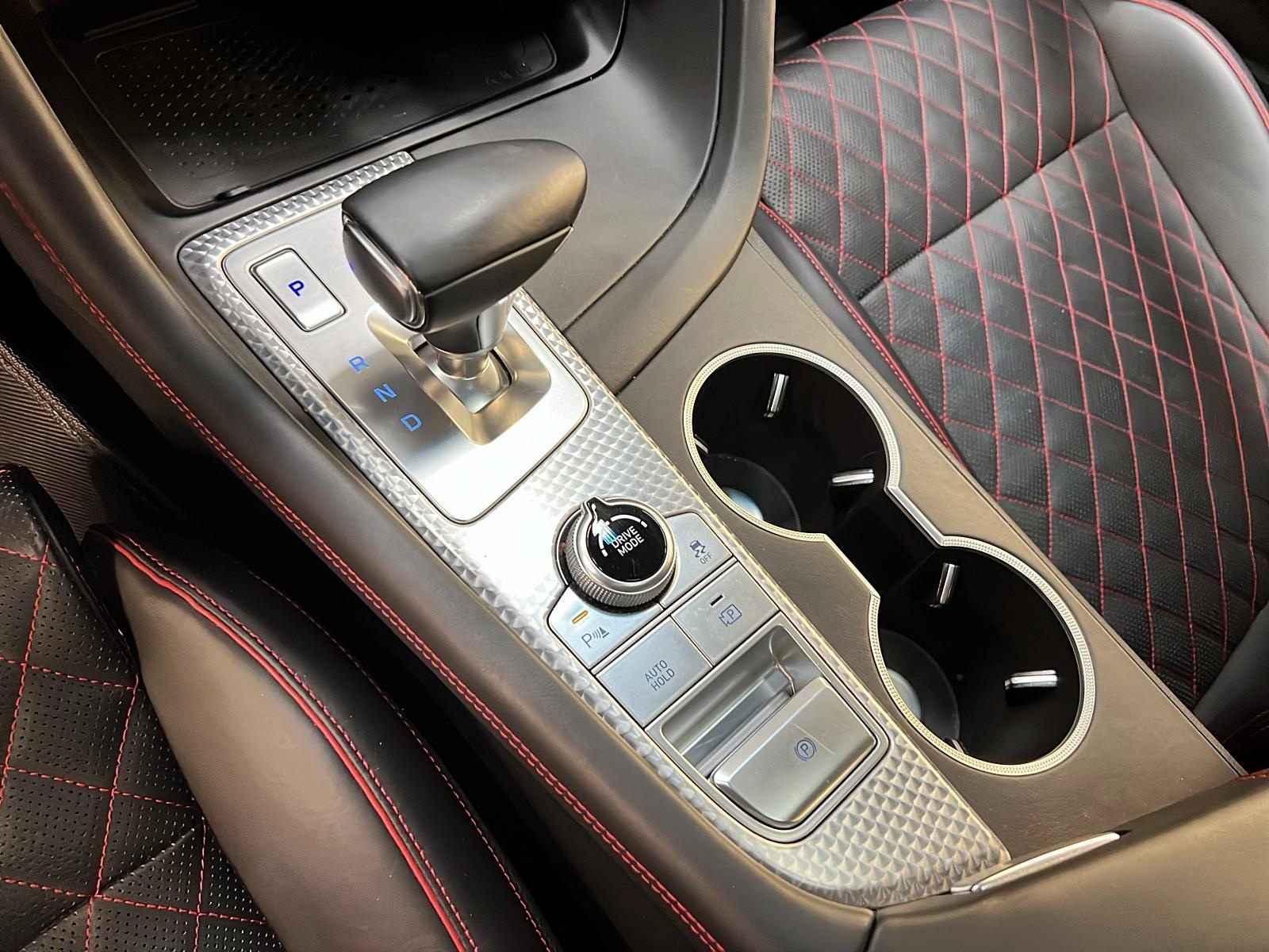 Genesis G70 SPORT 3.3T CUIR TOIT NAV 4RM 2023 - image #15