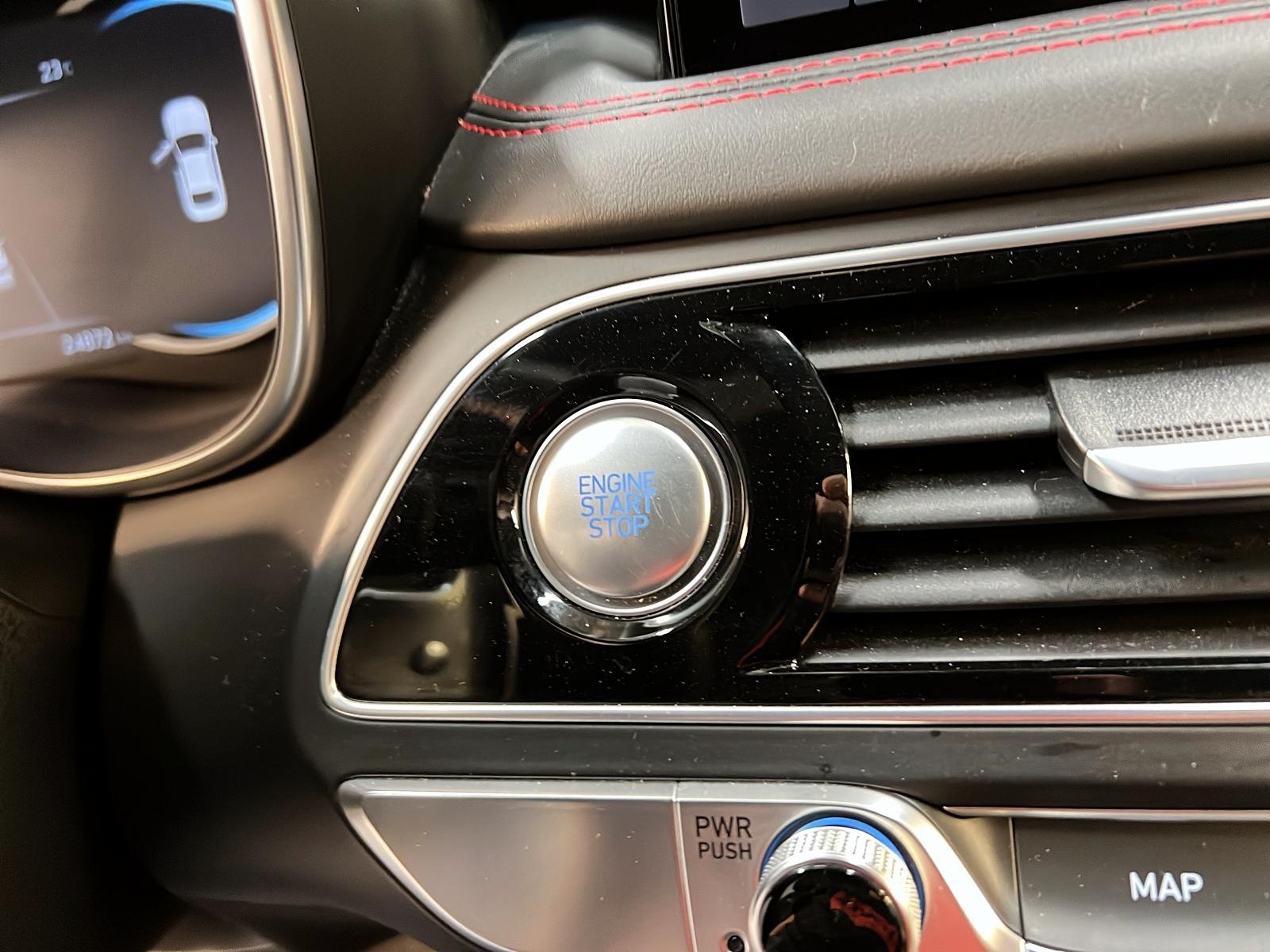 Genesis G70 SPORT 3.3T CUIR TOIT NAV 4RM 2023 - image #20