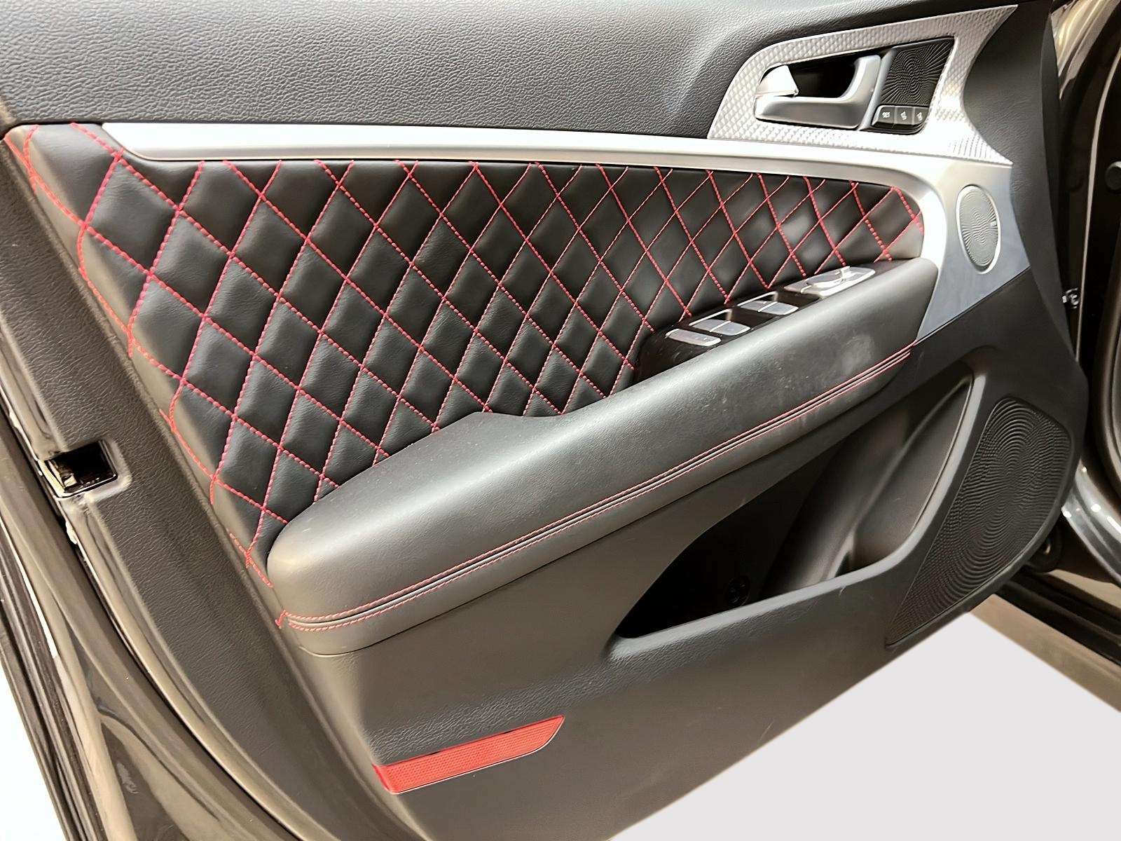 Genesis G70 SPORT 3.3T CUIR TOIT NAV 4RM 2023 - image #25