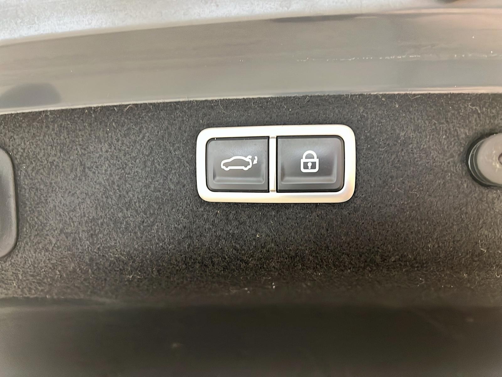Genesis G70 SPORT 3.3T CUIR TOIT NAV 4RM 2023 - image #14