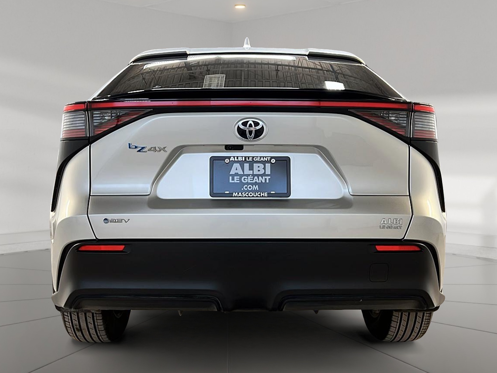 Toyota bZ4X LE 2024 - image #5