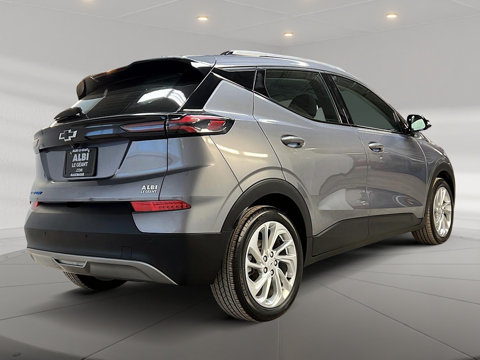 Chevrolet Bolt EUV 2LT 2023 - image #4