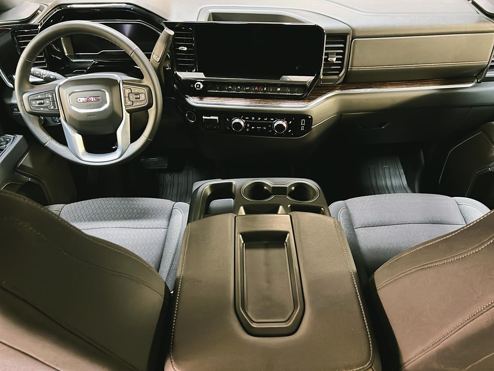 GMC Sierra 1500 2024 - Image #10