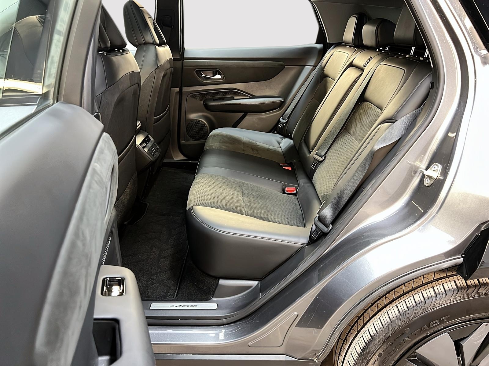 Nissan ARIYA PLATINUM + e-FORCE TOIT PANO NAV 4RM 2023 - image #9
