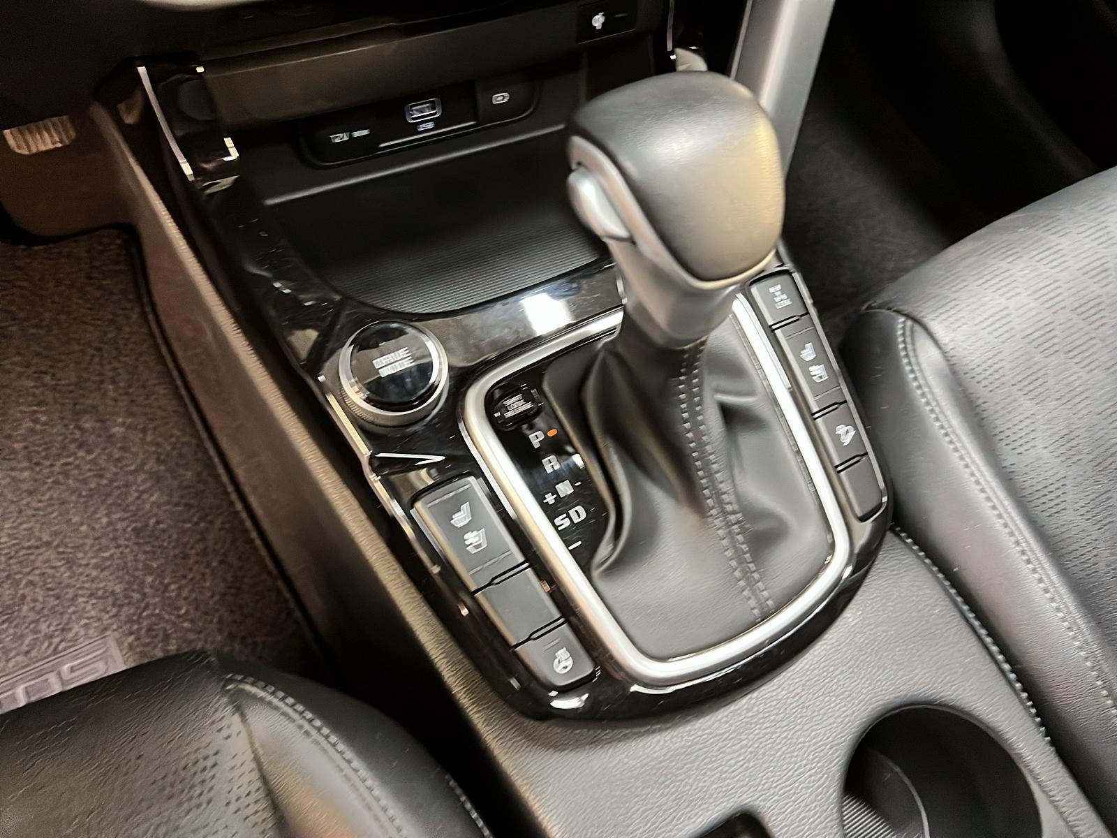 Kia SELTOS EX PREMIUM CUIR TOIT NAV 4RM 2023 - image #14