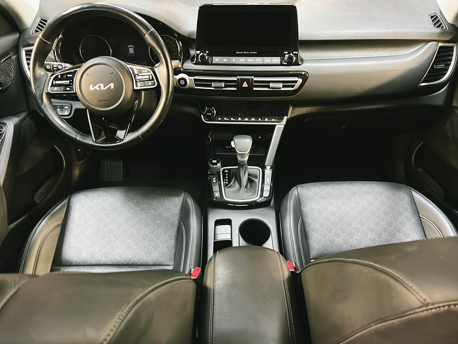 Kia SELTOS EX PREMIUM CUIR TOIT NAV 4RM 2023 - image #11