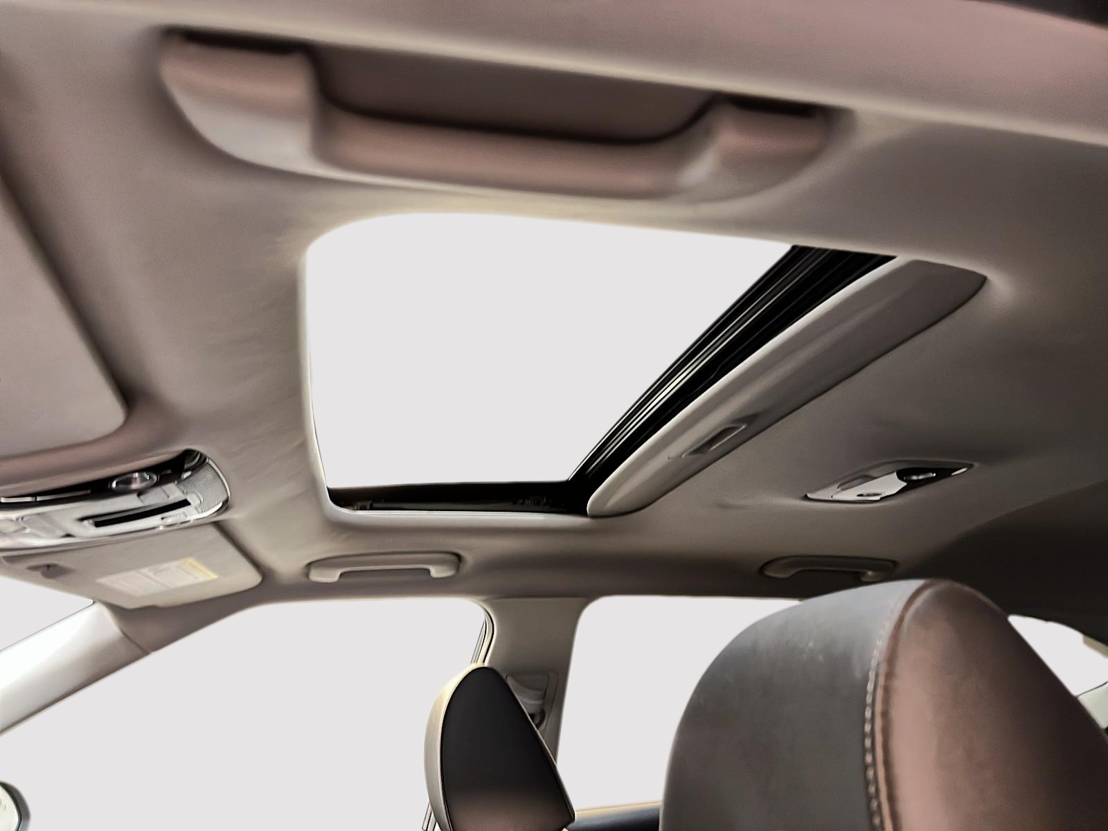 Kia SELTOS EX PREMIUM CUIR TOIT NAV 4RM 2023 - image #10