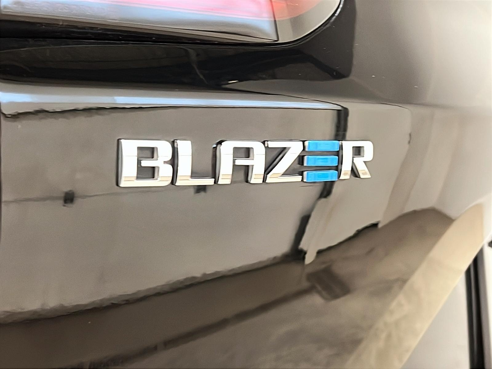 Chevrolet Blazer EV 2LT CUIR NAV 4RM 2025 - image #25