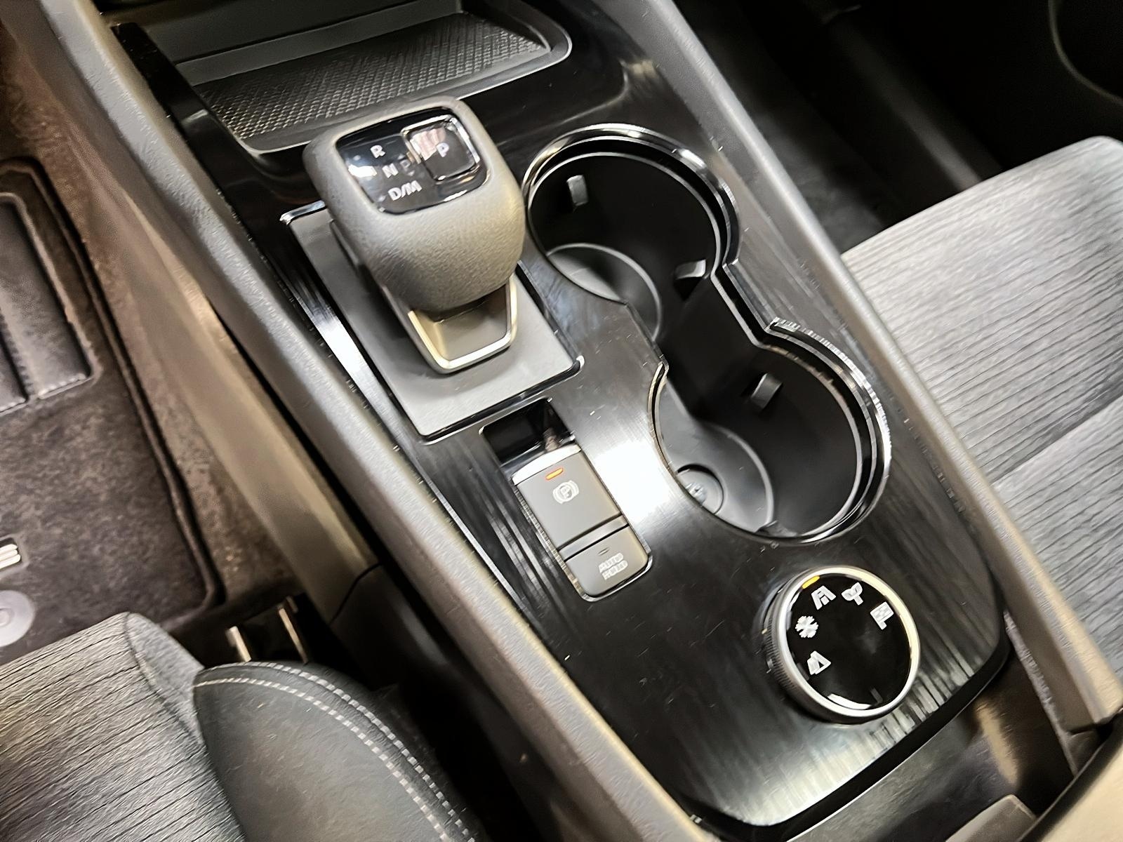 Nissan Rogue 2023 - Image #14
