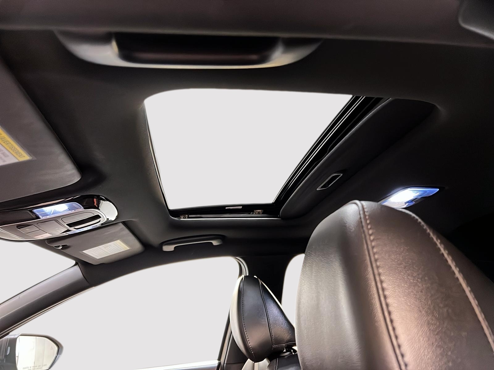 Hyundai SANTA CRUZ PREFERRED TREND CUIR TOIT NAV 4RM 2023 - image #10