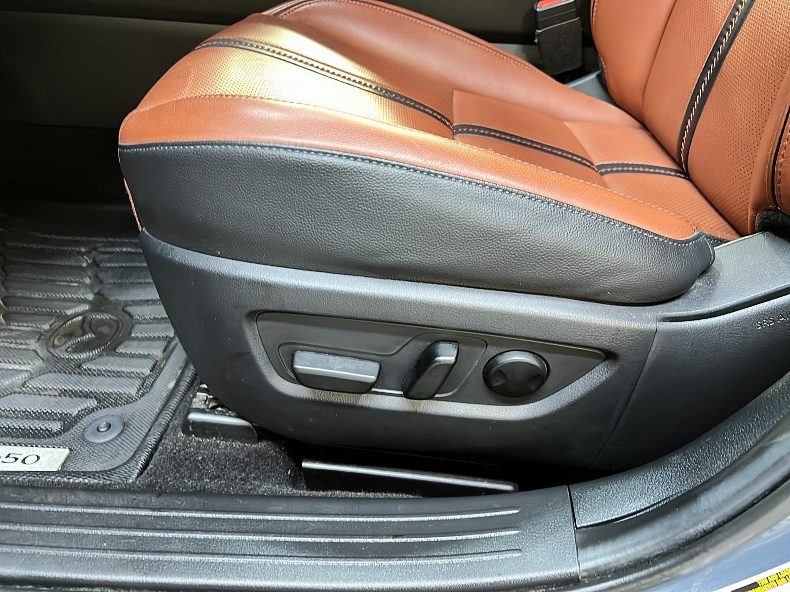 Mazda CX-50 MERIDIAN APEX 2.5T CUIR TOIT PANO NAV 4RM 2024 - image #27