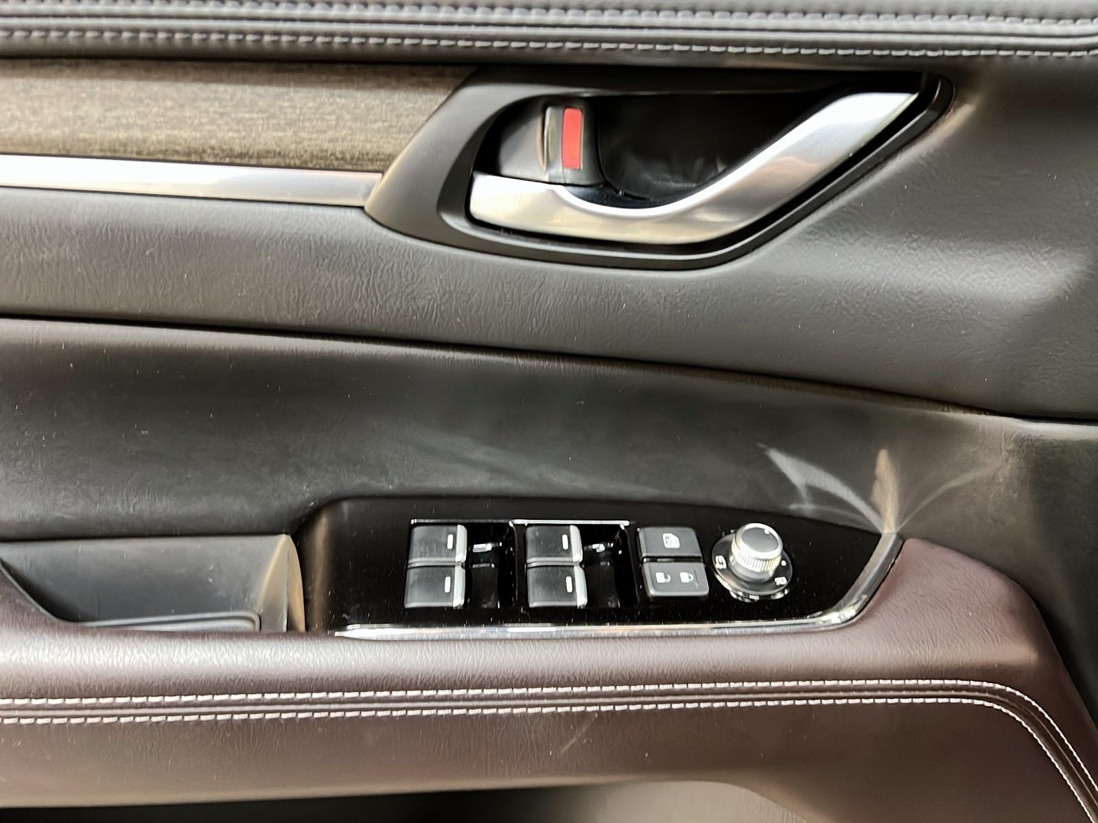 Mazda CX-5 SIGNATURE 2.5T CUIR TOIT NAV 4RM 2024 - image #24