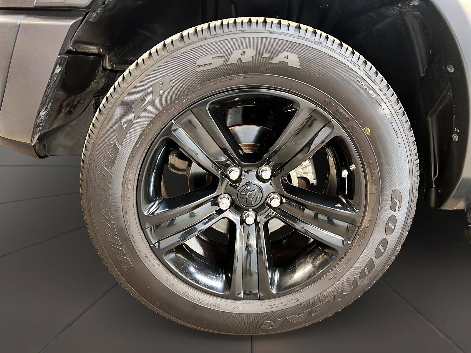 RAM 1500 Classic 2023 - Image #31