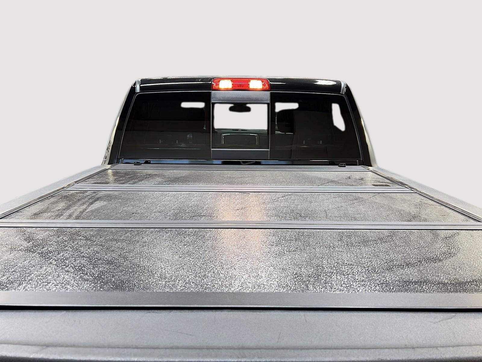 RAM 1500 Classic WARLOCK CREW CAB TOIT NAV 4X4 2023 - image #14
