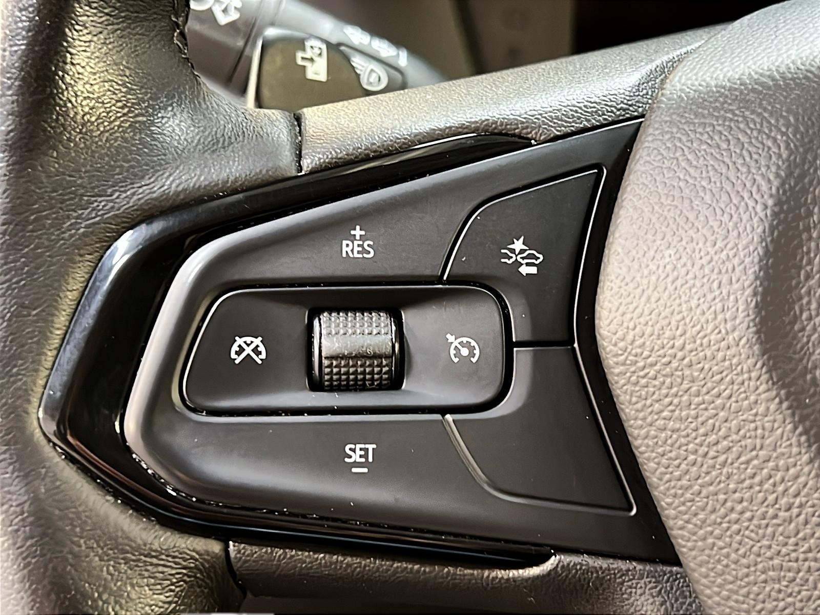 Chevrolet Bolt EUV LT 2023 - image #20