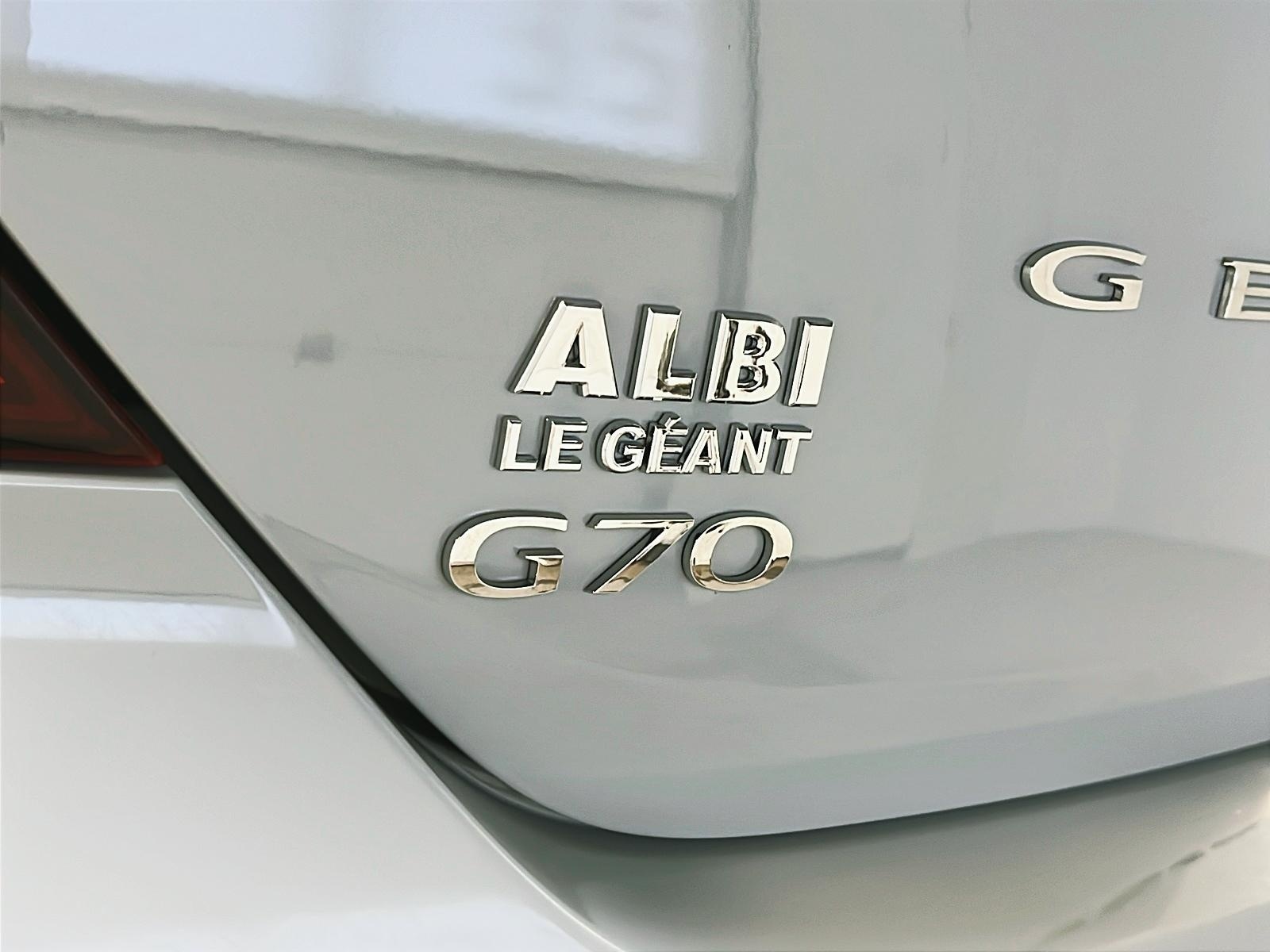 Genesis G70 SPORT 3.3T CUIR TOIT NAV 4RM 2023 - image #28