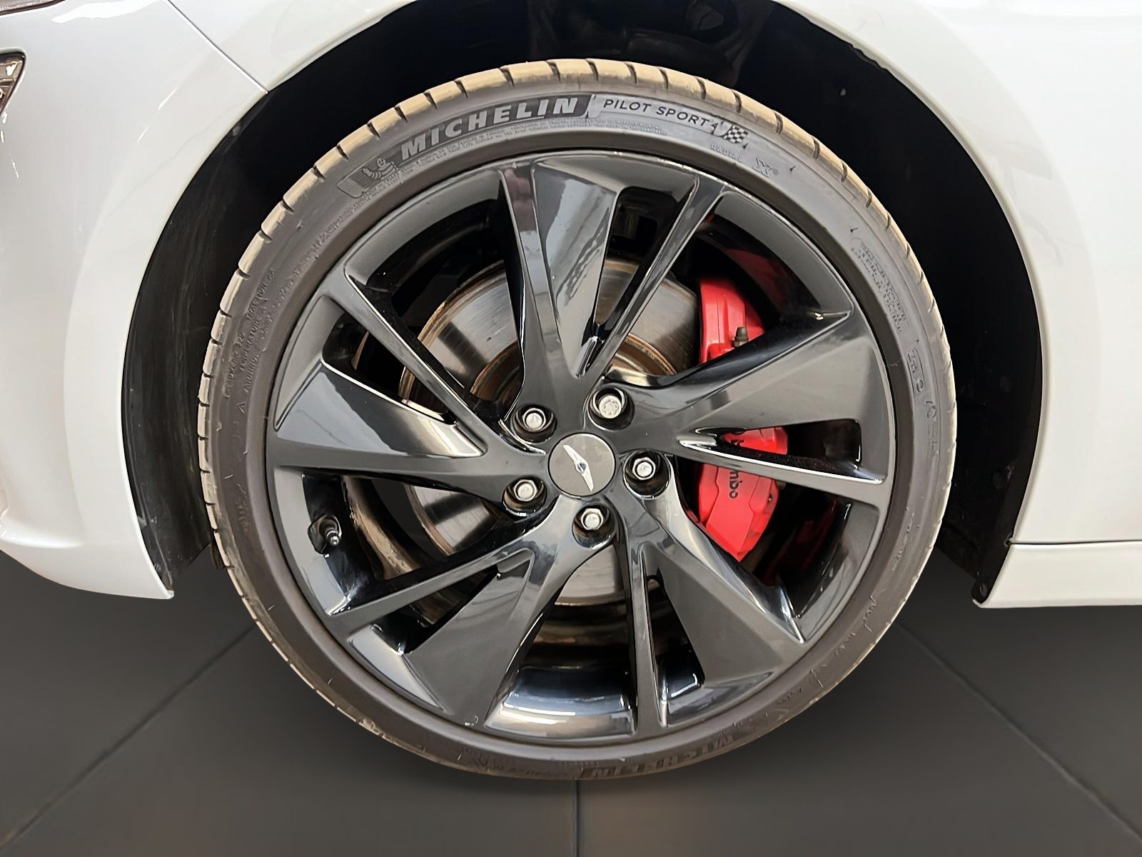 Genesis G70 2023 - Image #30