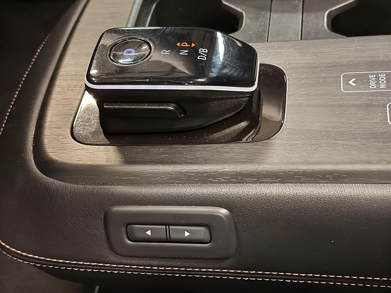 Nissan ARIYA EVOLVE E-4FORCE TOIT PANO NAV 4RM 2023 - image #23