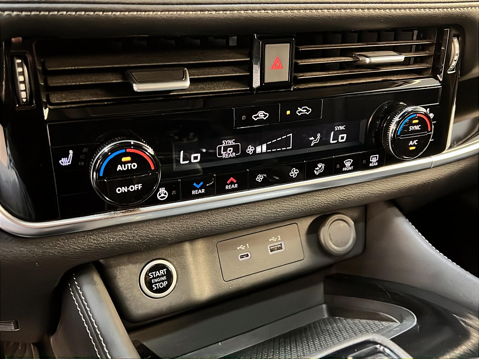 Nissan Rogue SL CUIR TOIT NAV 4RM 2023 - image #17