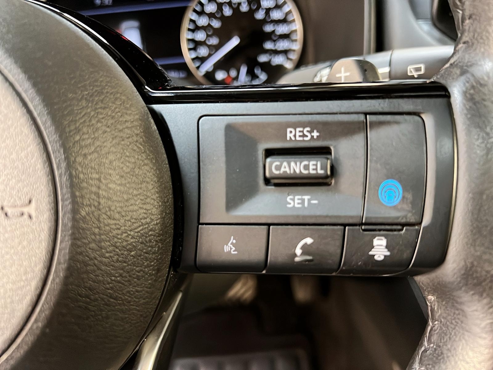 Nissan Rogue SL CUIR TOIT NAV 4RM 2023 - image #22