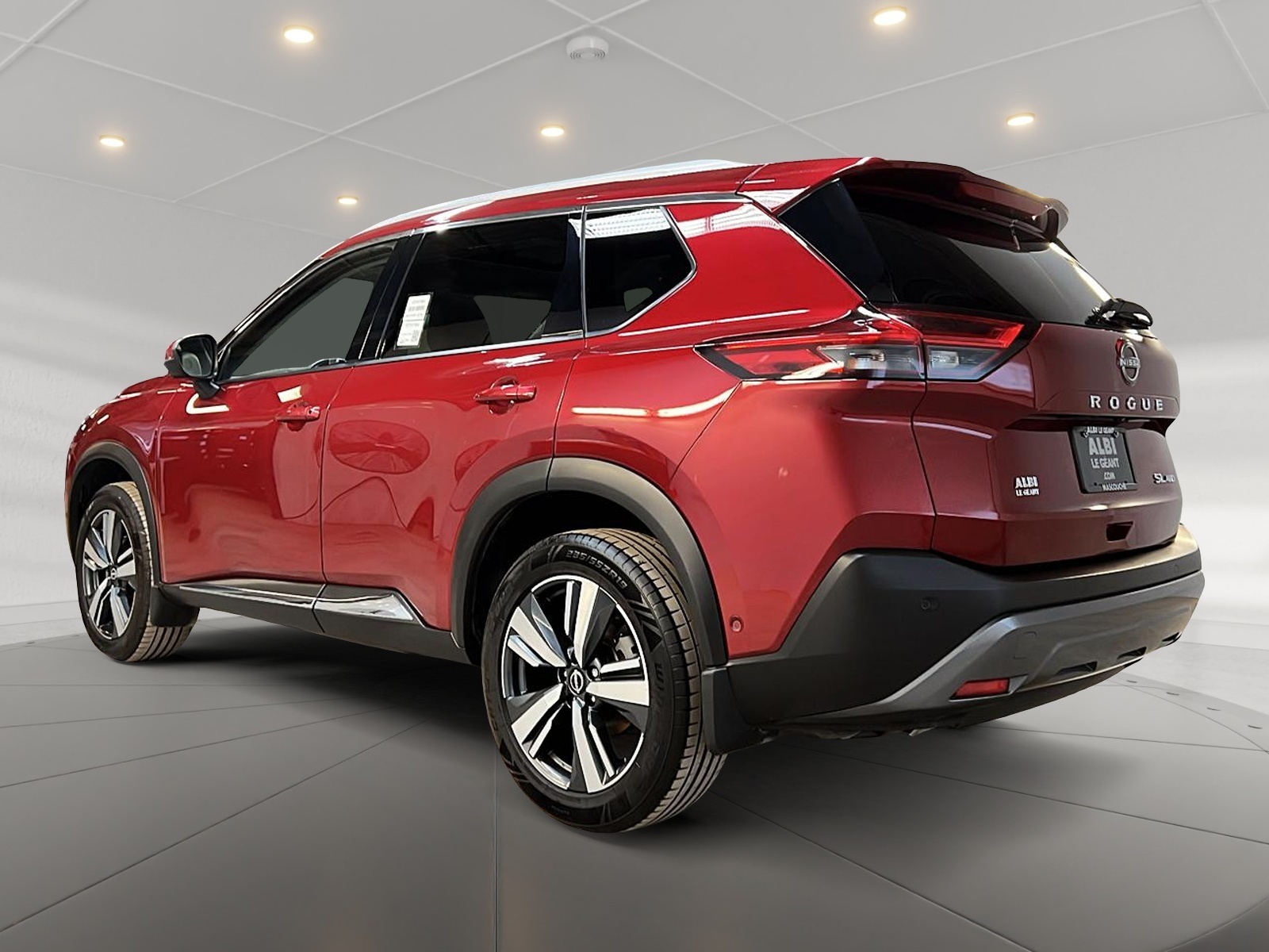 Nissan Rogue SL CUIR TOIT NAV 4RM 2023 - image #6