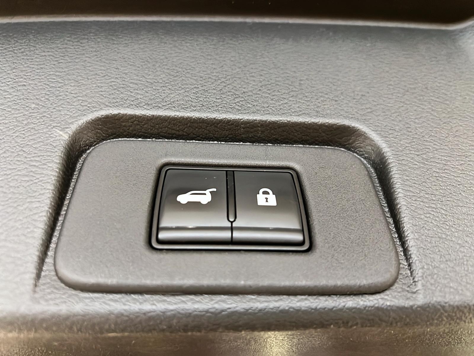 Nissan Rogue SL CUIR TOIT NAV 4RM 2023 - image #15