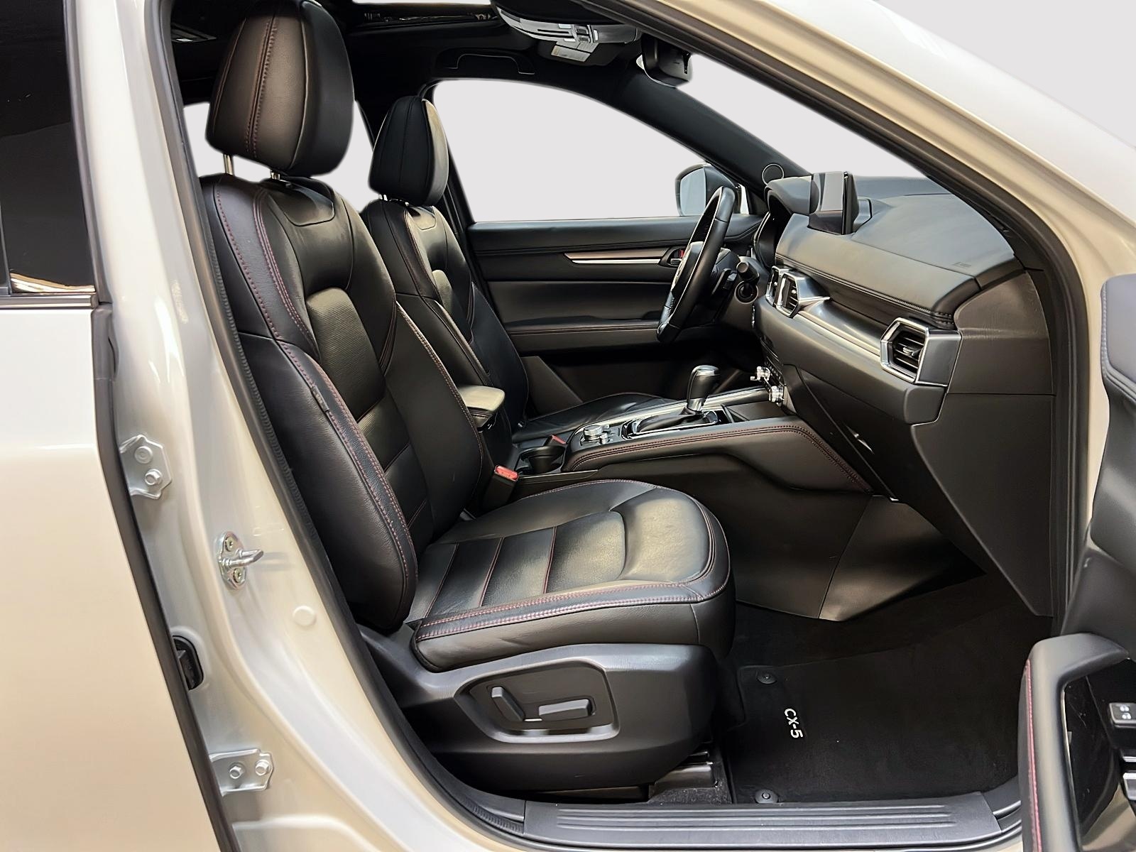 Mazda CX-5 GT SPORT DESIGN 2.5T CUIR TOIT NAV 4RM 2024 - image #8