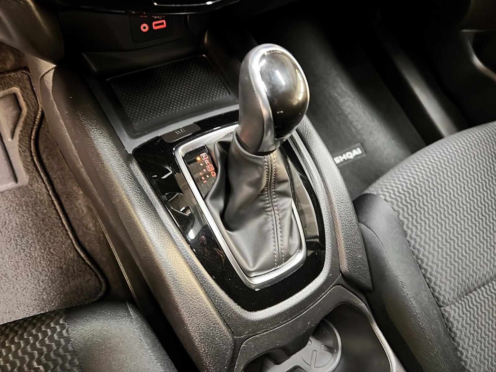 Nissan Qashqai S 2023 - image #13
