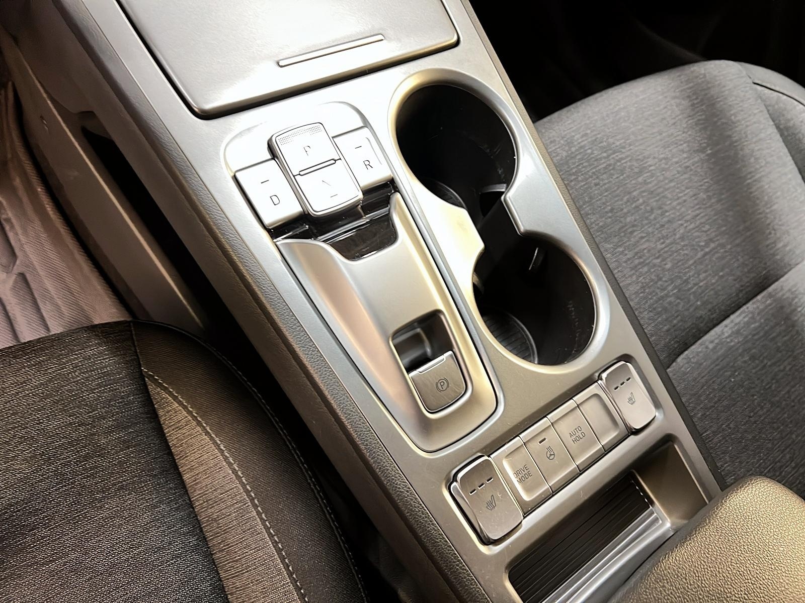 Hyundai Kona EV PREFERRED NAV 2023 - image #13
