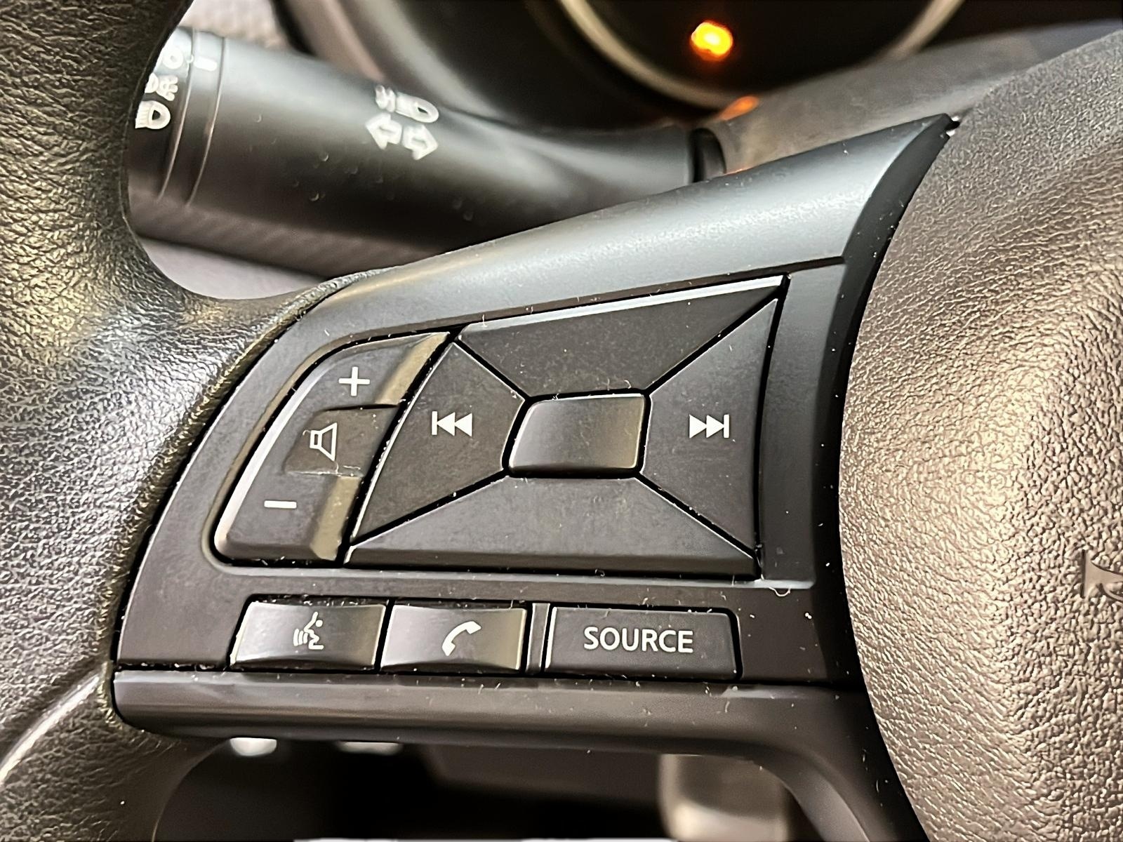 Nissan Kicks S 2024 - image #19