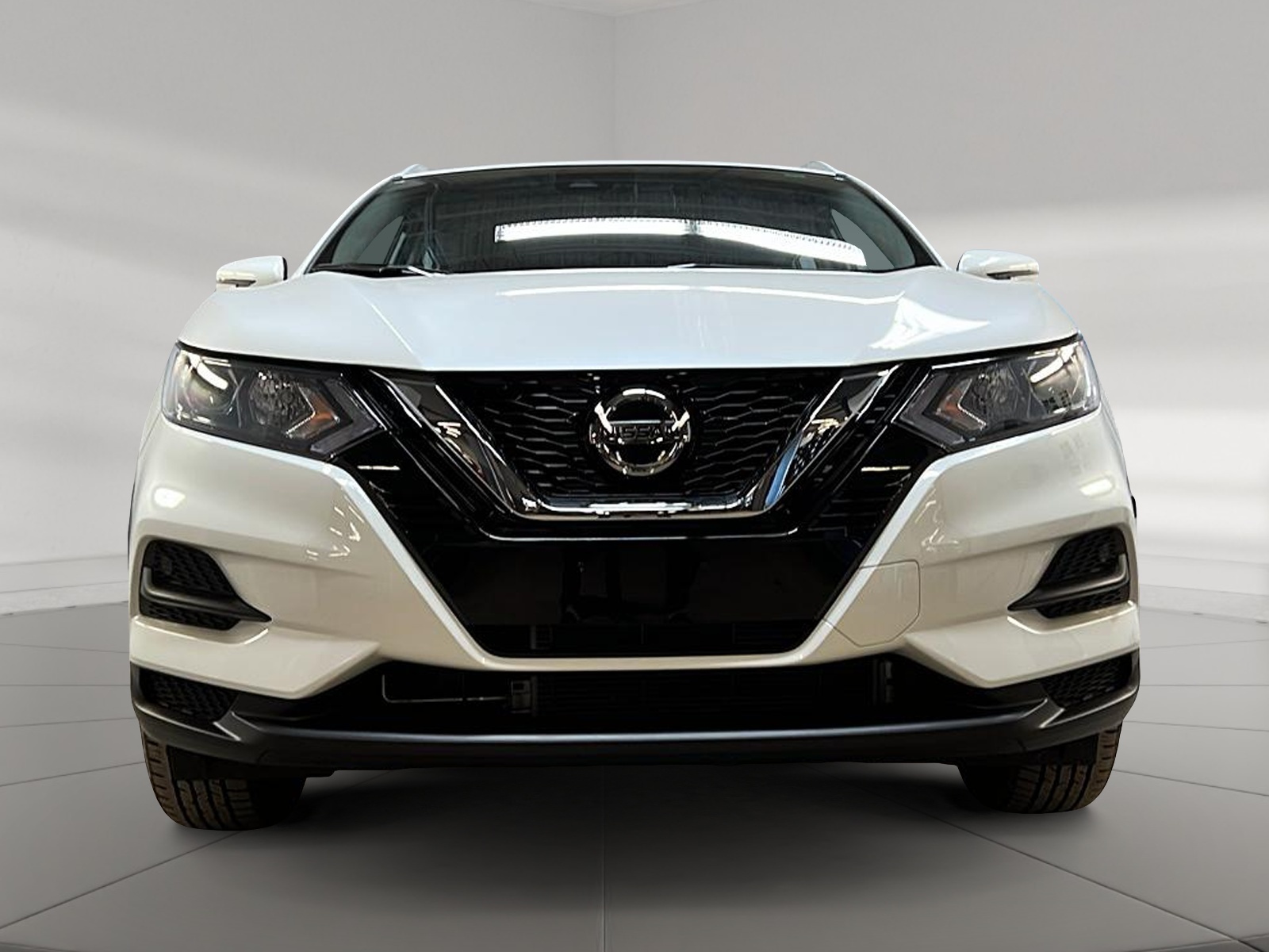 Nissan Qashqai SV TOIT 4RM 2023 - image #2