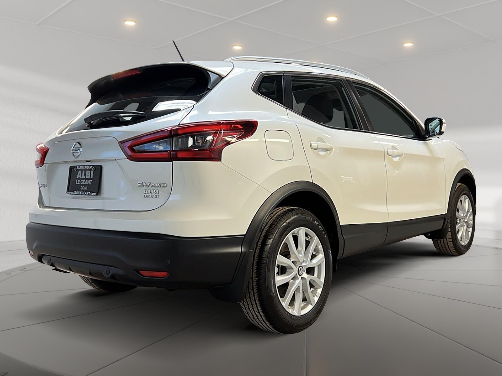 Nissan Qashqai SV TOIT 4RM 2023 - image #4