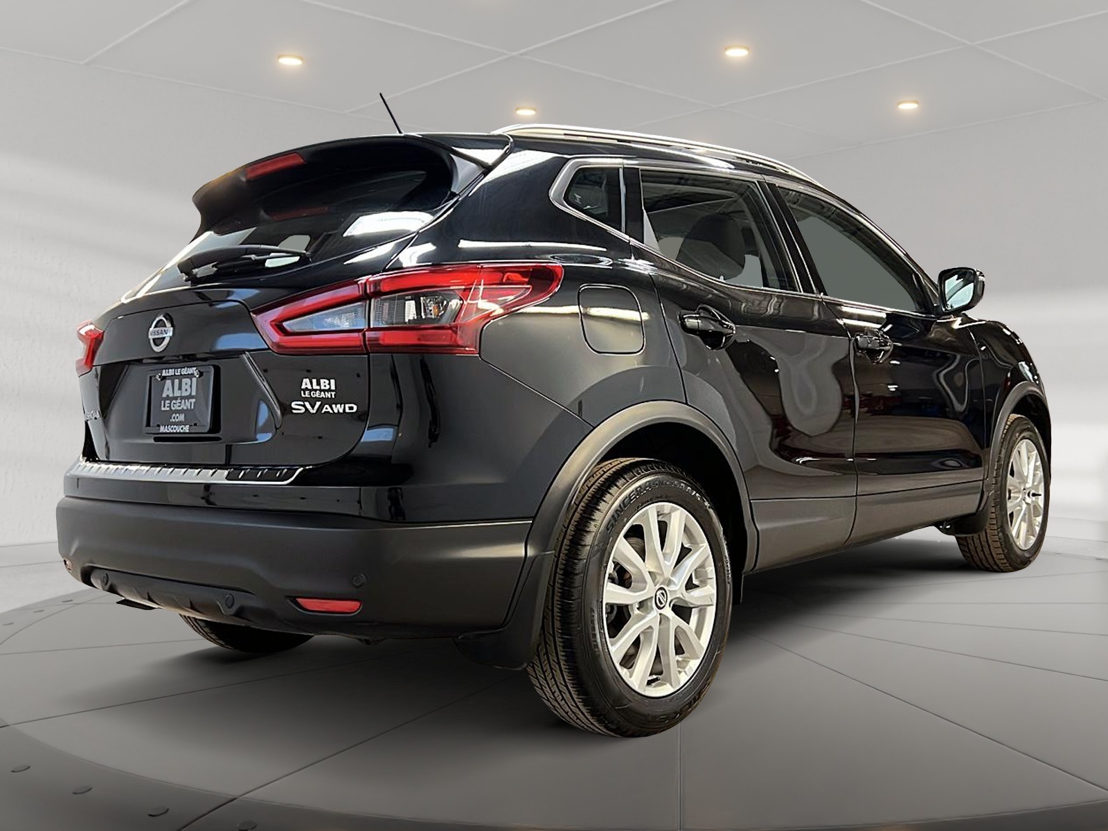 Nissan Qashqai SV TOIT 4RM 2023 - image #4