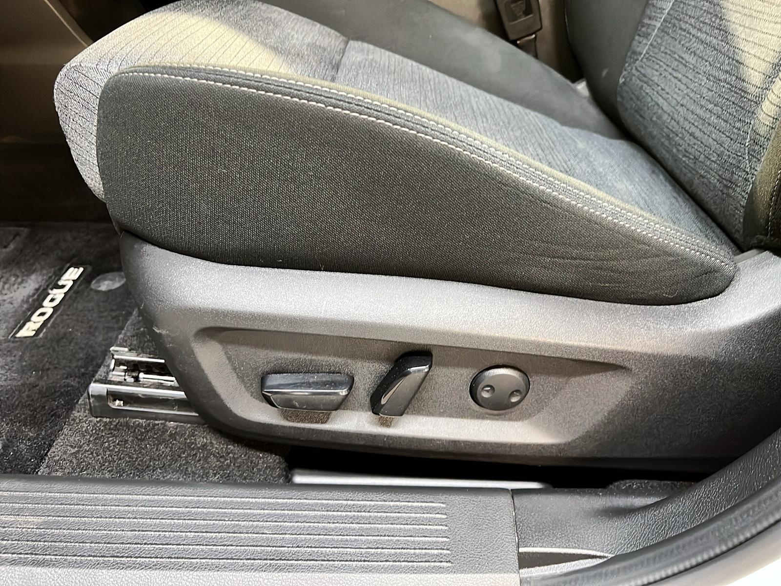 Nissan Rogue SV TOIT PANO 4RM 2023 - image #24