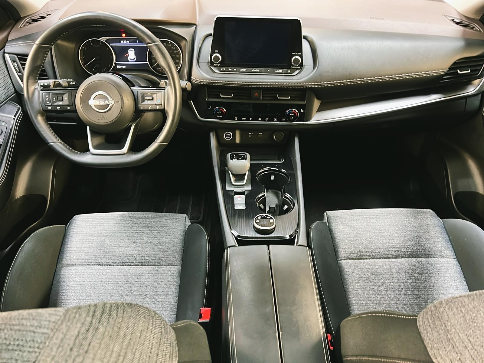 Nissan Rogue SV TOIT PANO 4RM 2023 - image #11