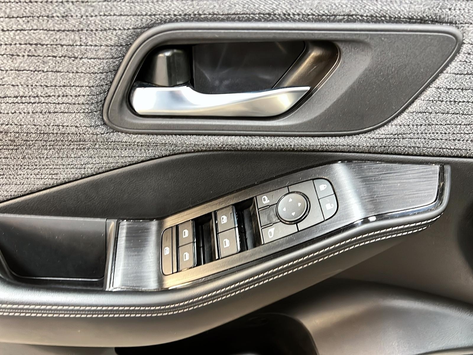 Nissan Rogue SV TOIT PANO 4RM 2023 - image #22