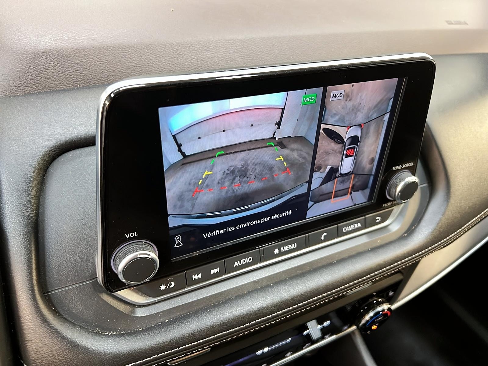 Nissan Rogue SV TOIT PANO 4RM 2023 - image #17