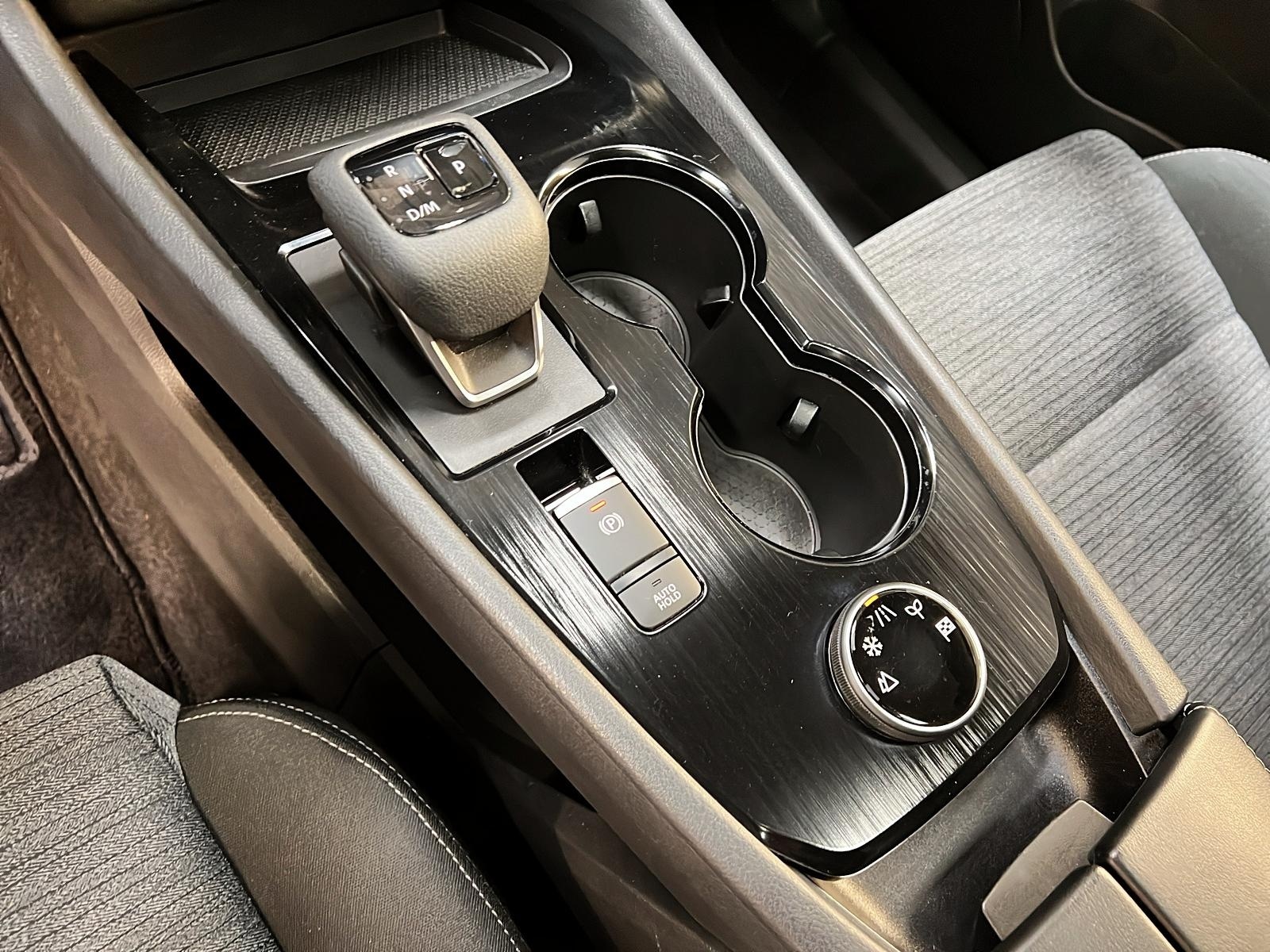 Nissan Rogue SV TOIT PANO 4RM 2023 - image #14