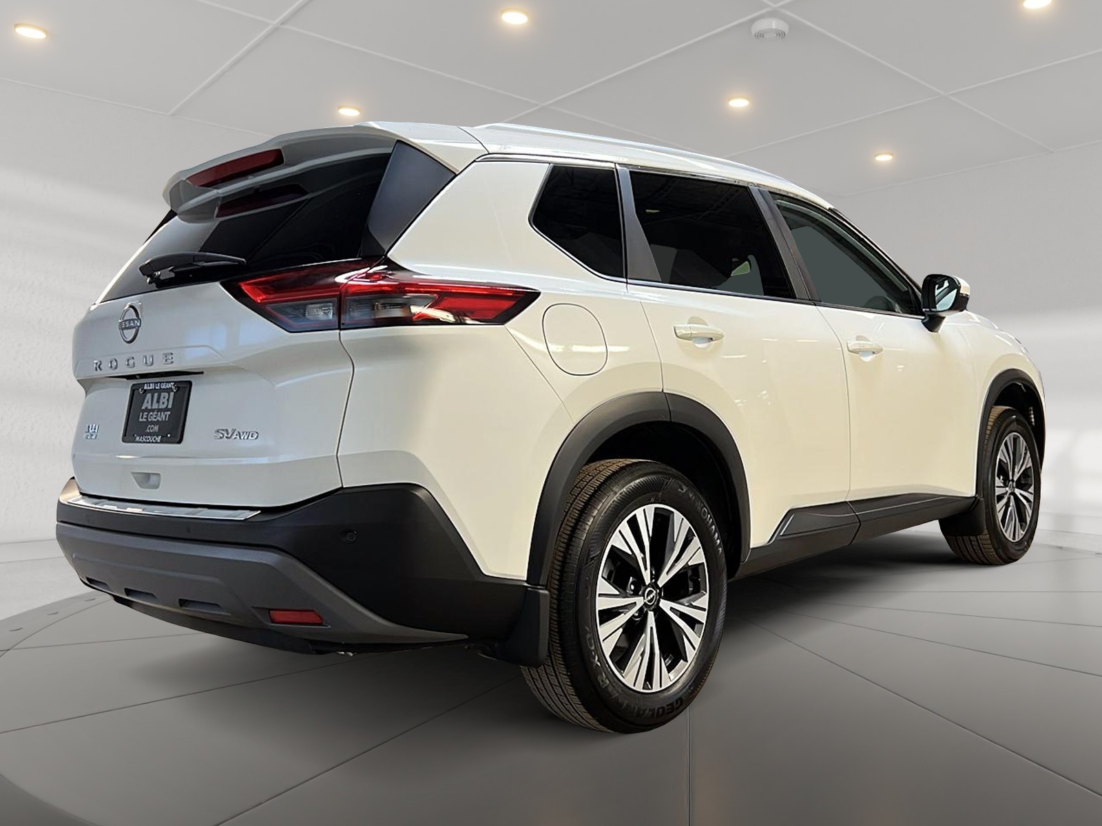 Nissan Rogue SV TOIT PANO 4RM 2023 - image #4
