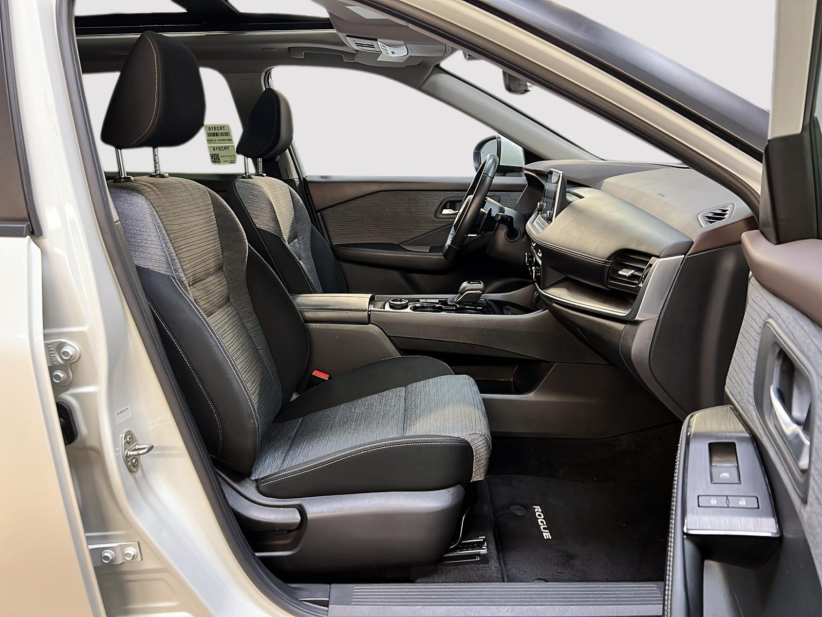 Nissan Rogue SV TOIT PANO 4RM 2023 - image #8